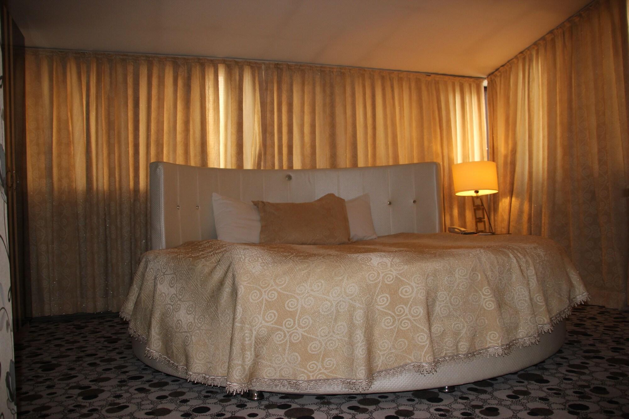 Ankara Risiss Hotel エクステリア 写真