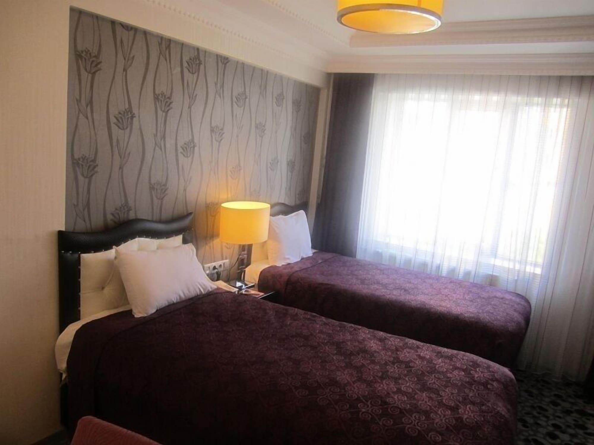 Ankara Risiss Hotel エクステリア 写真